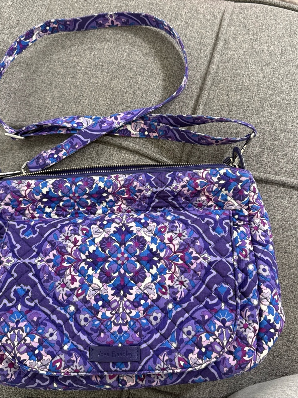 Vera Bradley Iconic Turnabout Crossbody Bag In Regal Rosette Quilted Floral